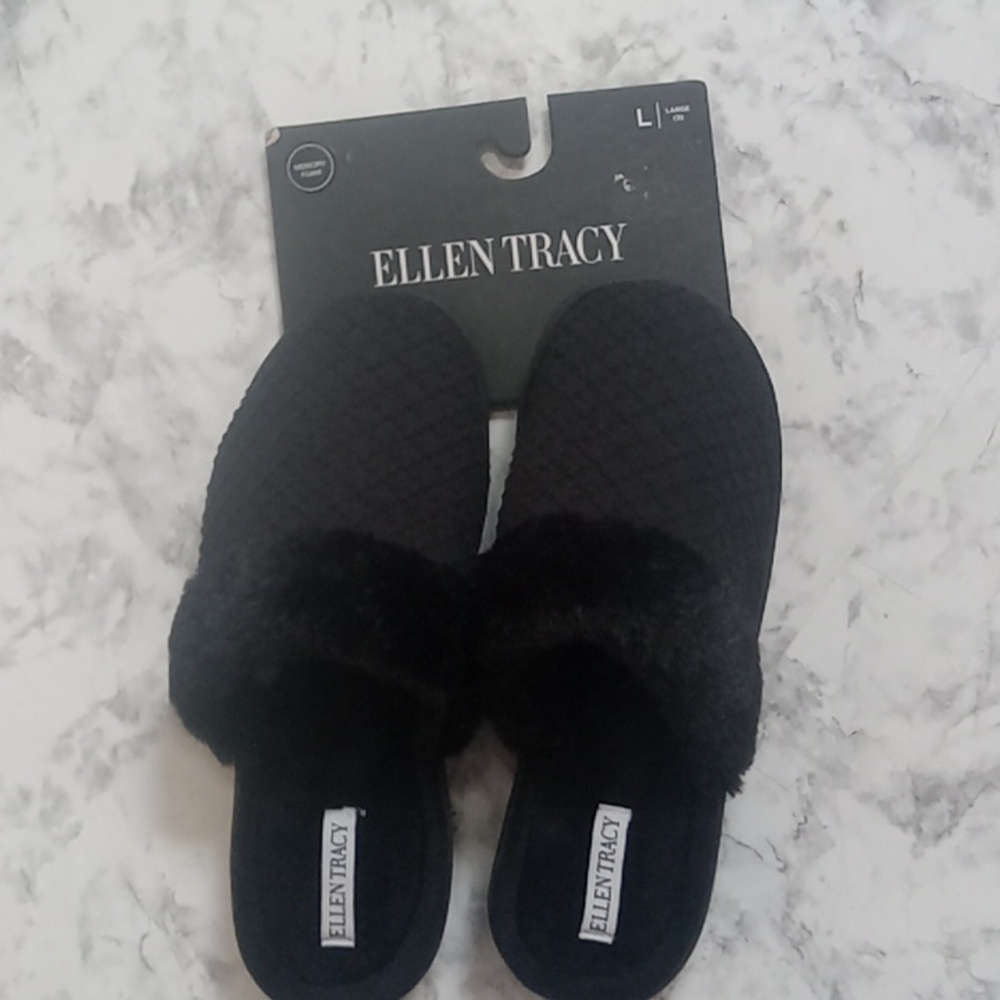 Ellen Tracy Slip On Memory Foam Slipper